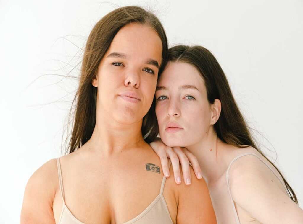 alyssa mcbride nude